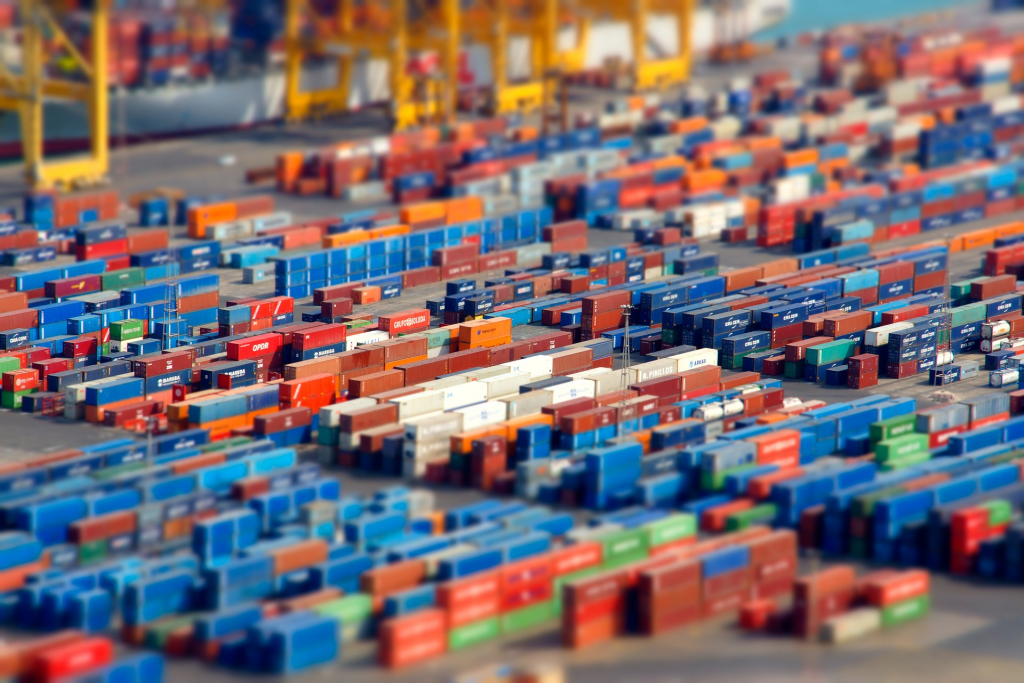 Container-Anleger bangen um Milliarden
