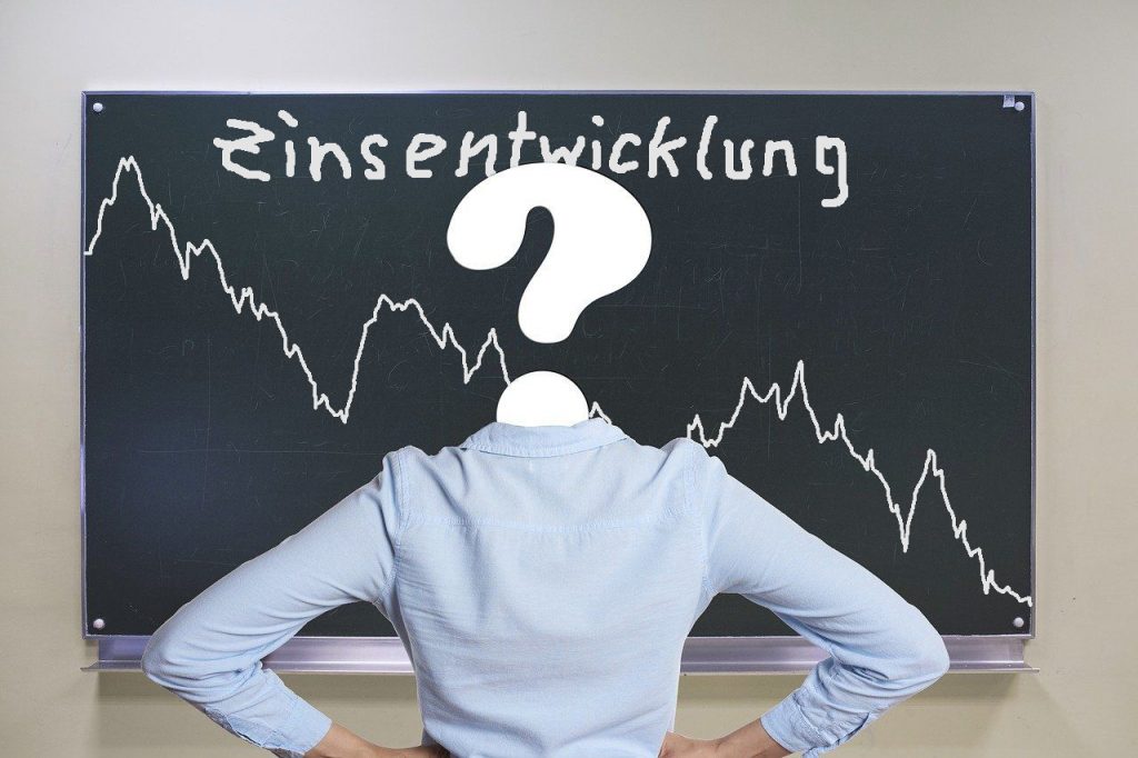 Erste Bank macht Ernst: Strafzinsen ab dem ersten Cent